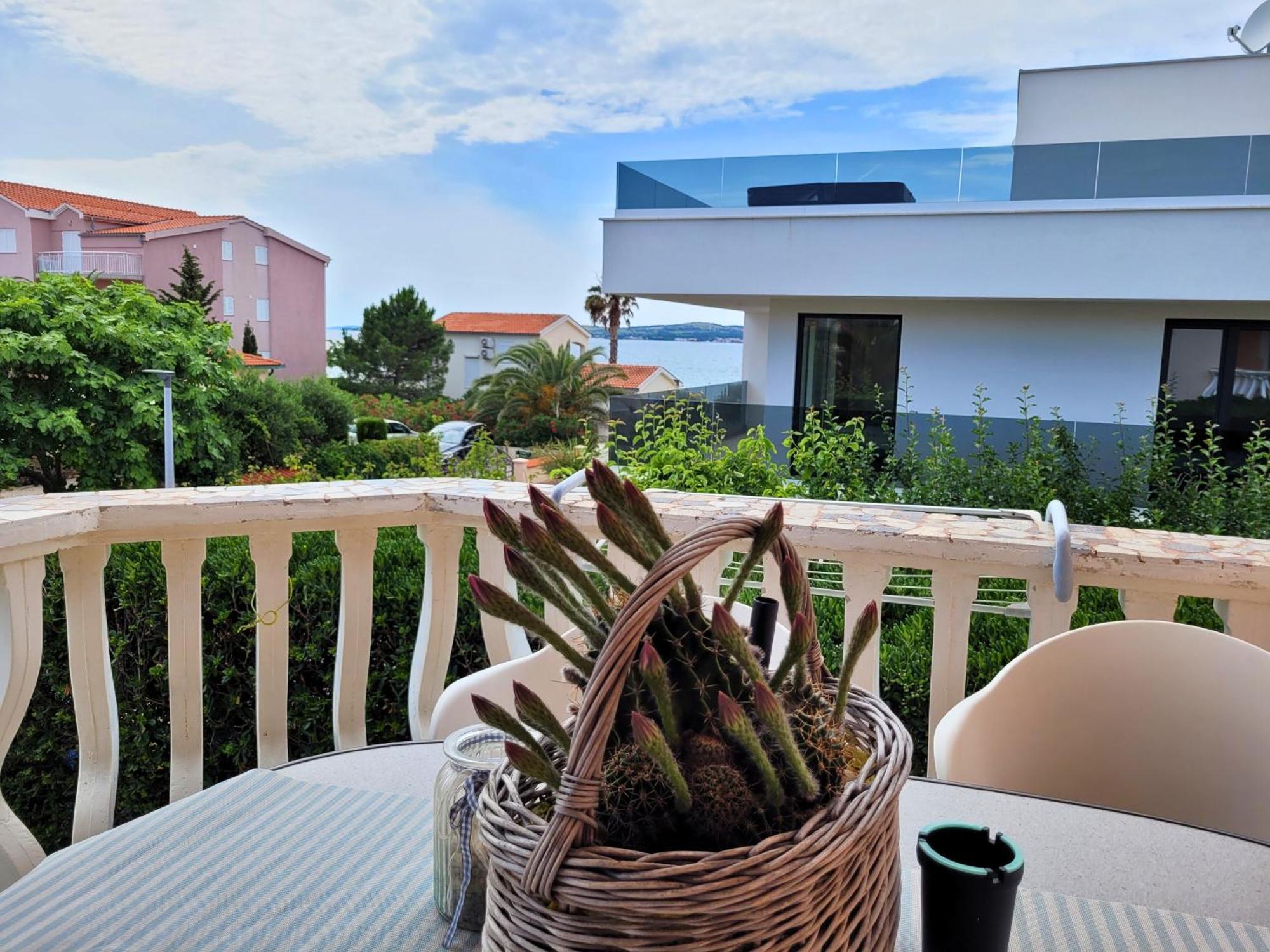 Apartment Jelena Вир Екстер'єр фото